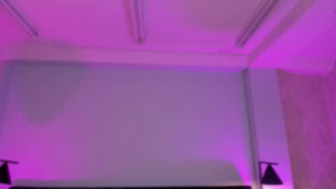 Snapshot of evaa_stevens chatting on October 20, 11:59 am julieth online show from October 20, 11:59 am
