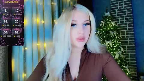 Eva  online show from December 20, 10:22 am