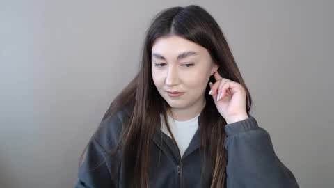 Evachaturbatte online show from April 8, 8:50 am