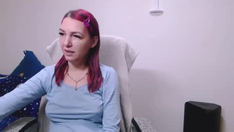 EvadesireONE online show from February 22, 8:18 am