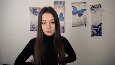 Eva online show from May 2, 12:33 pm