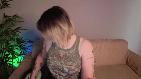 evafunky online show from May 20, 9:38 am