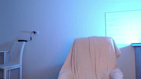 Eva online show from February 12, 4:05 am