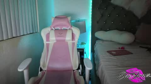 Eva online show from May 22, 5:58 am