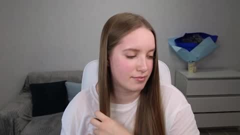 Snapshot of evajuly chatting on January 25, 5:51 pm Eva online show from January 25, 5:51 pm