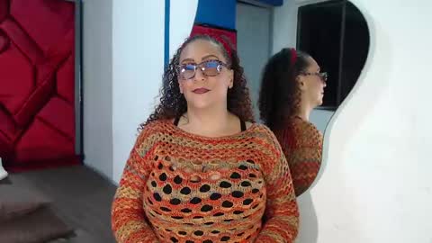 Snapshot of evamills1 chatting on February 14, 7:44 pm Eva Mills online show from February 14, 7:44 pm