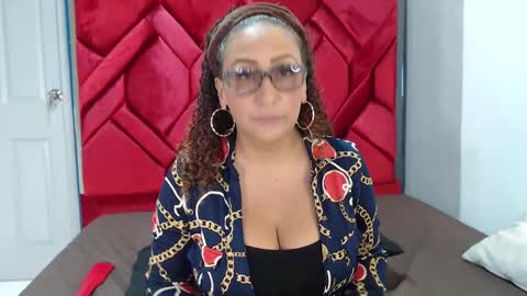 Snapshot of evamills1 chatting on March 3, 8:32 pm Eva Mills online show from March 3, 8:32 pm