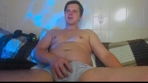 evan_boomer online show from September 21, 3:38 pm