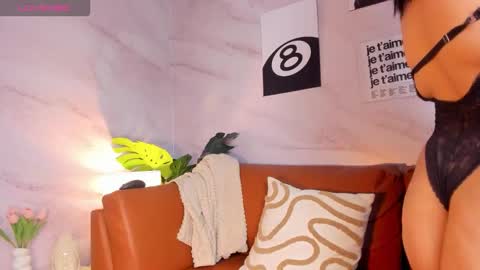 EVA online show from February 22, 6:54 pm