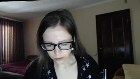 YourMistress online show from May 5, 9:04 am