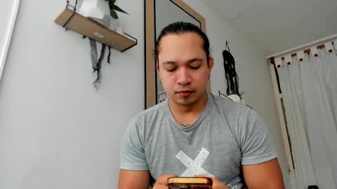 Evan online show from October 10, 12:11 pm