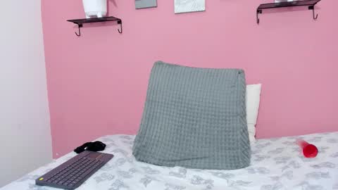 Snapshot of evapalmer_1 chatting on October 2, 1:10 pm evapalmer_1 online show from October 2, 1:10 pm