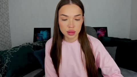 E V A  online show from February 27, 6:57 am