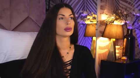 EvaRhea online show from November 3, 3:51 am