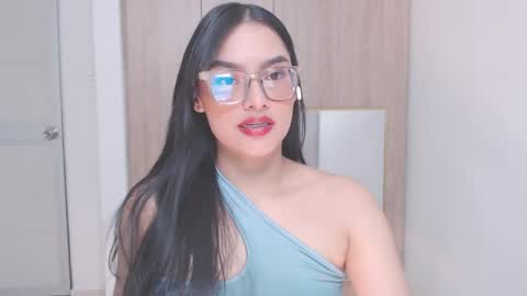 Eve Rox18 online show from June 3, 7:00 am