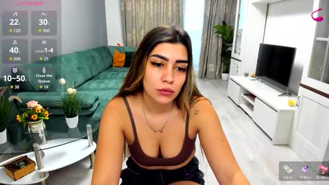 eveeevian online show from November 27, 11:07 am