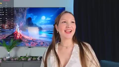 evegreenlee online show from June 12, 7:18 am