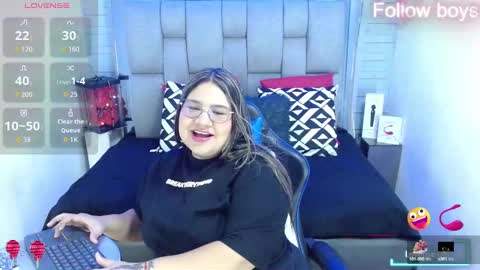 evelin zaens online show from October 12, 4:27 am