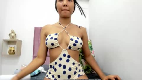 evelyn_morgan1 online show from October 25, 12:44 am