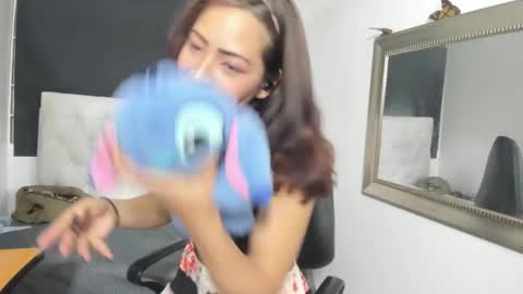 Evelyne online show from September 30, 4:45 am