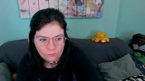 Everly online show from May 6, 3:12 am