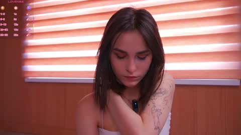 Anita online show from April 14, 9:12 am