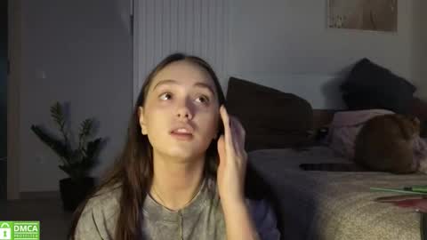 evi_woow online show from October 25, 6:46 am