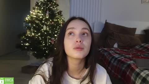 evi_woow online show from December 1, 10:08 pm