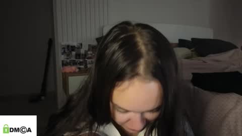 evi_woow online show from February 3, 9:41 pm