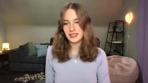 Evie3 online show from February 13, 1:19 am