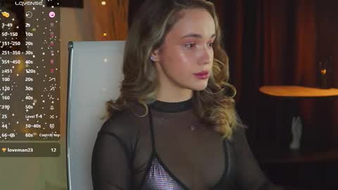 Evie online show from October 19, 10:14 pm
