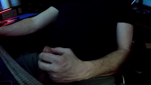 evilpig49 online show from February 12, 12:14 am