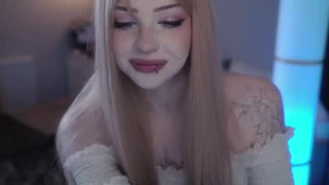 Alyson online show from February 25, 11:21 am