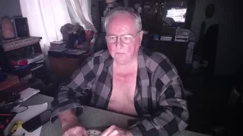 EXCEOS online show from January 3, 4:27 pm