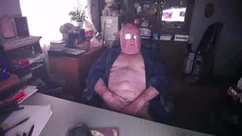 EXCEOS online show from February 2, 4:00 pm