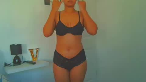 courtney online show from March 20, 7:02 am