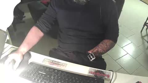 Gio online show from February 26, 8:36 pm