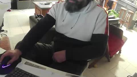 Gio online show from February 2, 8:16 pm