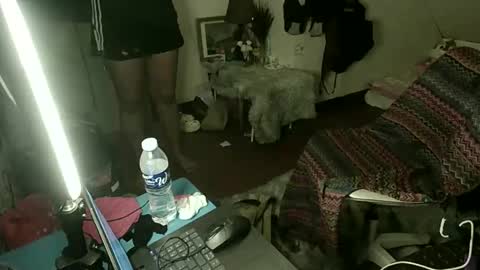 exoticapril01 online show from December 17, 11:39 am