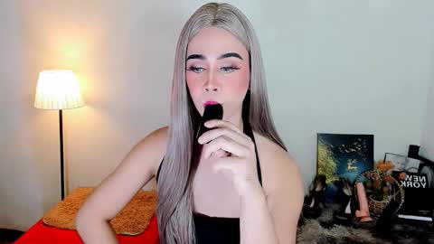 expensive_elise online show from February 24, 5:05 pm