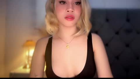 chloee online show from May 26, 10:27 pm