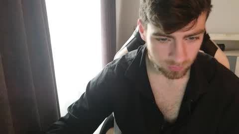 Sweetheart online show from December 14, 8:42 am