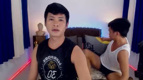 JOHNDAVE online show from October 22, 6:09 pm