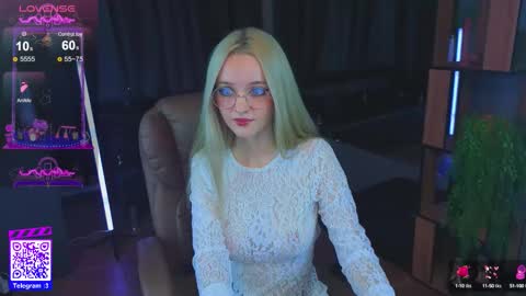 Snapshot of exxxcore_ chatting on September 24, 4:19 am exxxcore_ online show from September 24, 4:19 am