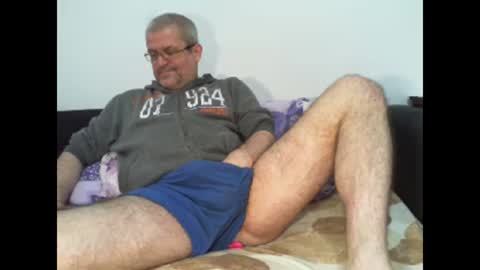 Snapshot of eyes12 chatting on March 6, 12:41 pm GEORGE online show from March 6, 12:41 pm