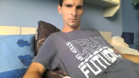 ezel004 online show from September 14, 3:24 pm