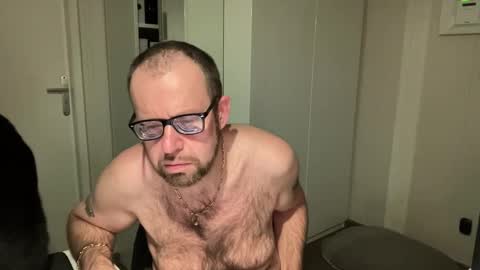 fabiothick online show from November 3, 10:55 pm