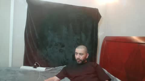 Mark online show from February 17, 2:27 pm