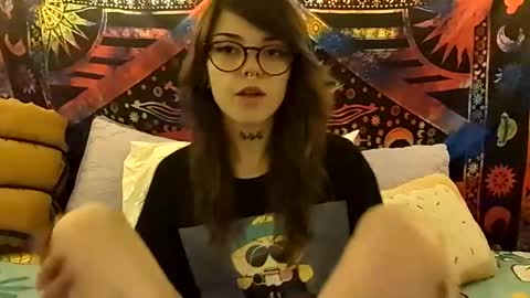 Faerie 3 online show from March 25, 2:29 am