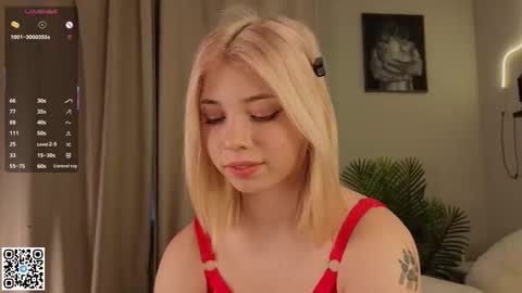 Emilia online show from October 26, 4:35 am